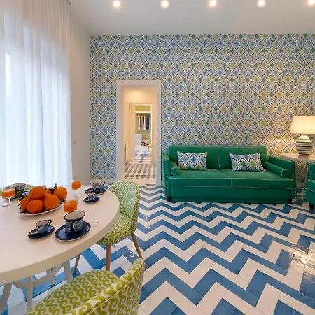 Sorrentovibes - Design In Center شقة